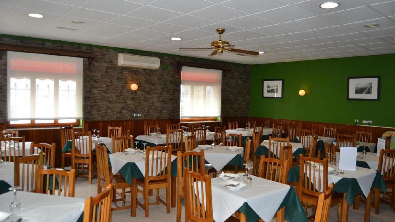 Hotel Restaurante Las Camelias