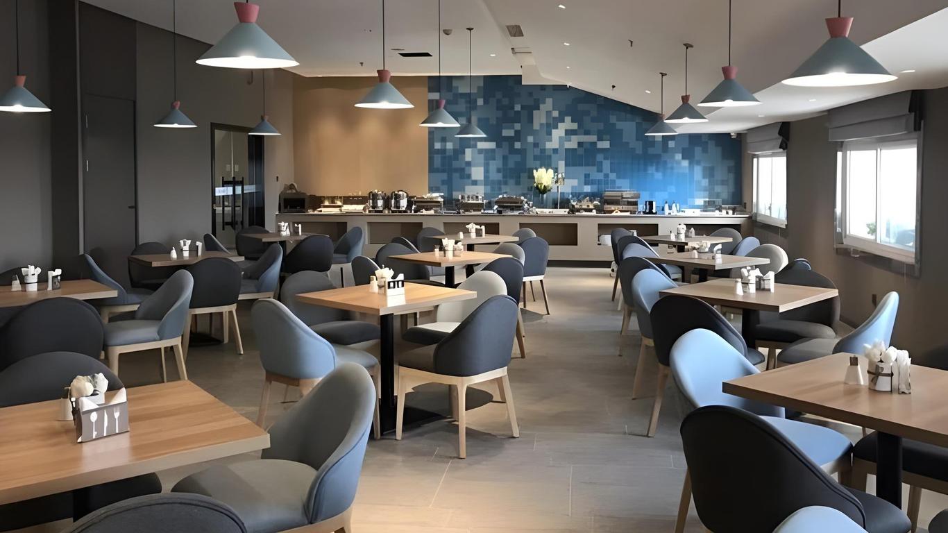 Home Inn Neo Qingdao Taidong Pedestrian Street Taidong Metro Station