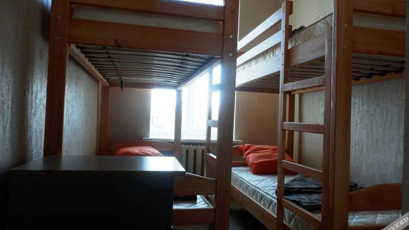 Yourhostel Podol