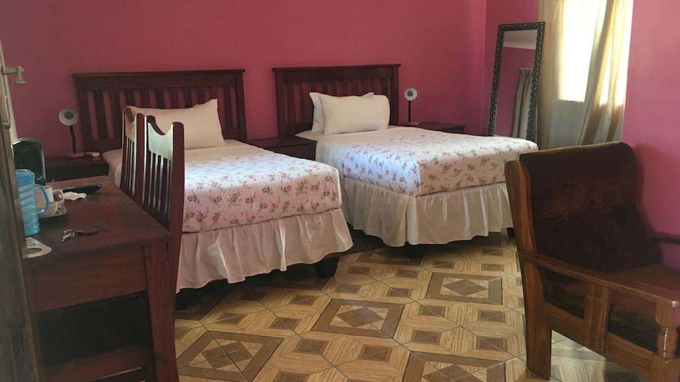 Gomwe Guest Inn