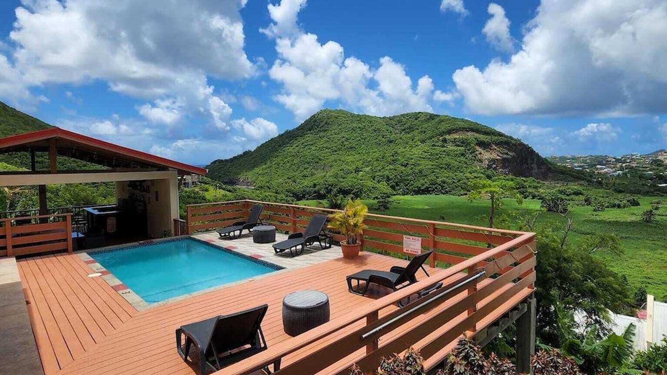 Flamboyant Villa
