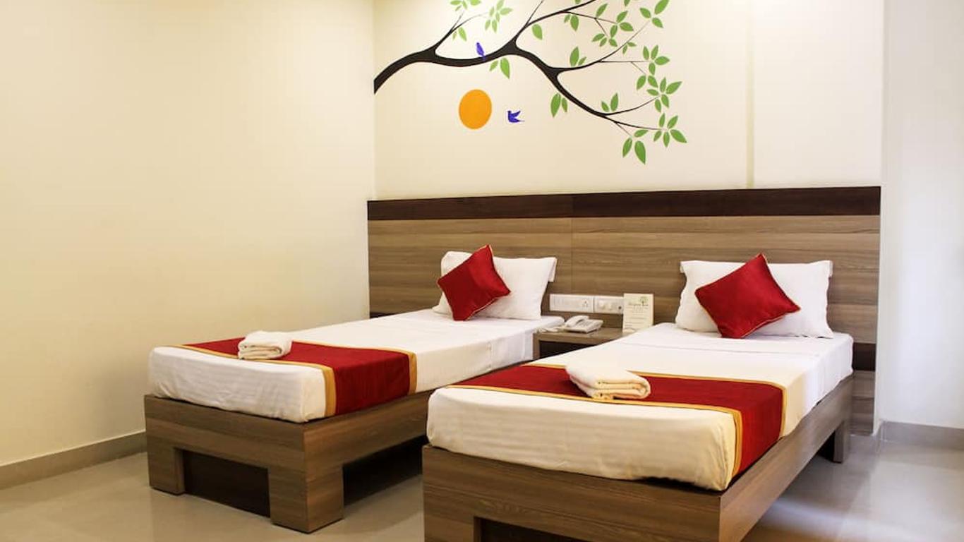 Hotel Green Trees