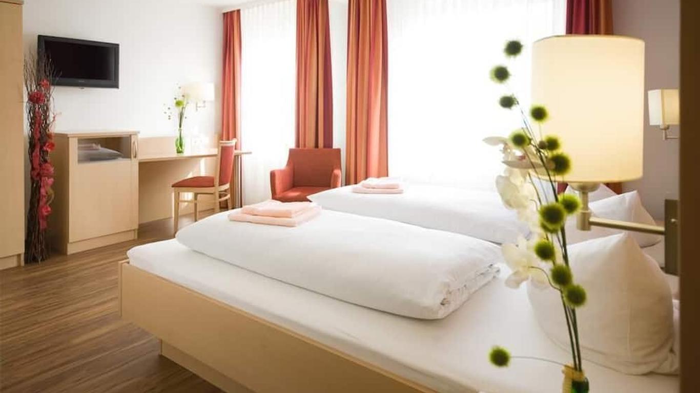 Hotel Gasthof Pension Riebel