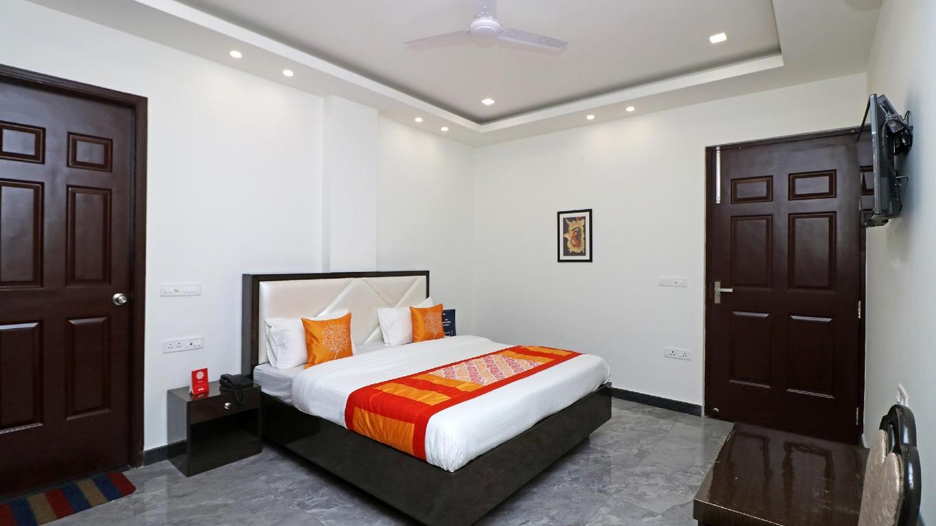 OYO 9977 Jagat Residency