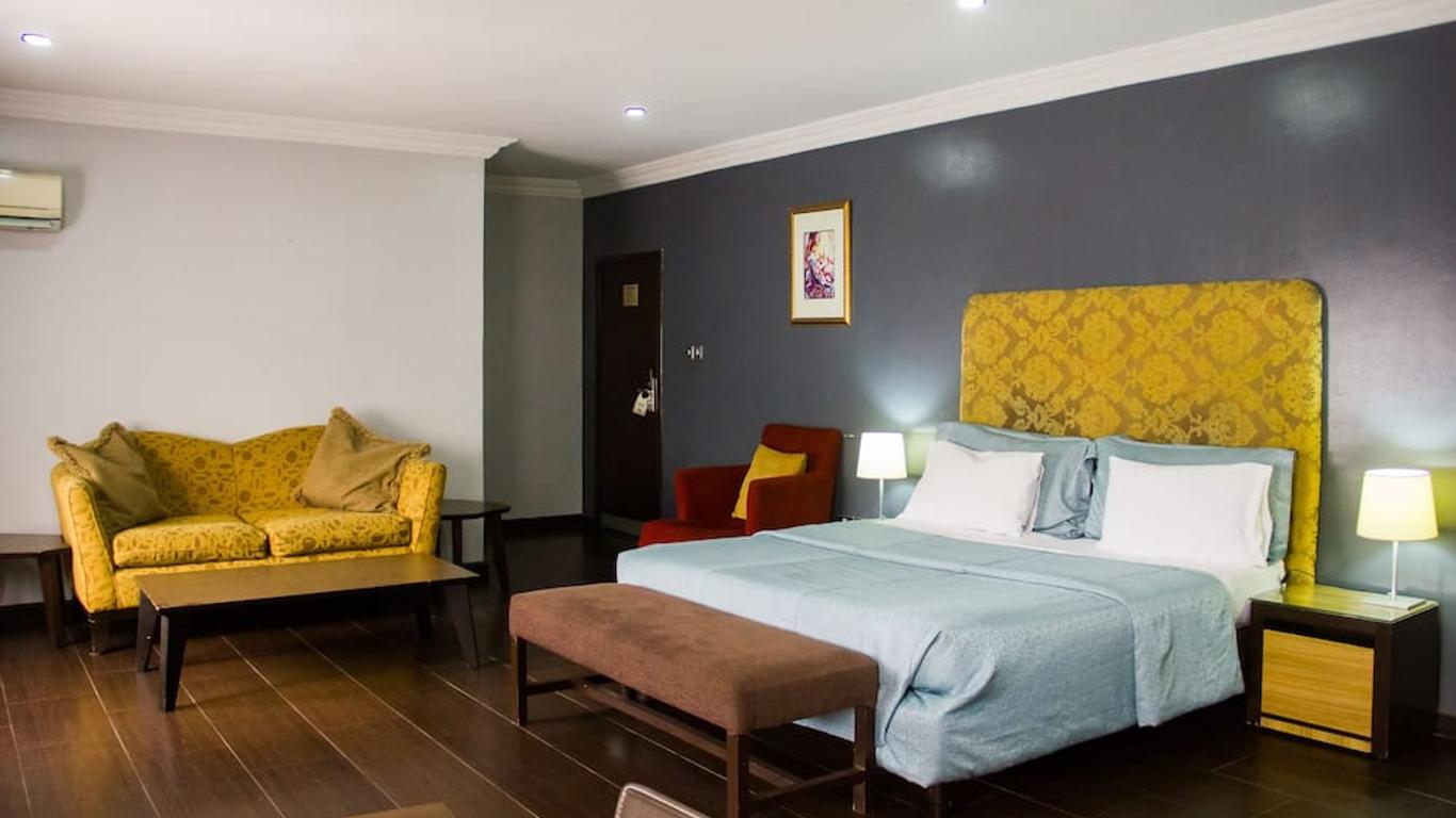 Manyxville Hotel & Suites