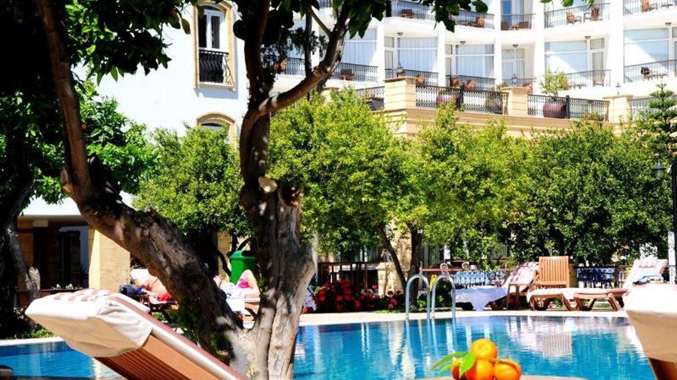 Tasar Royal Hotel