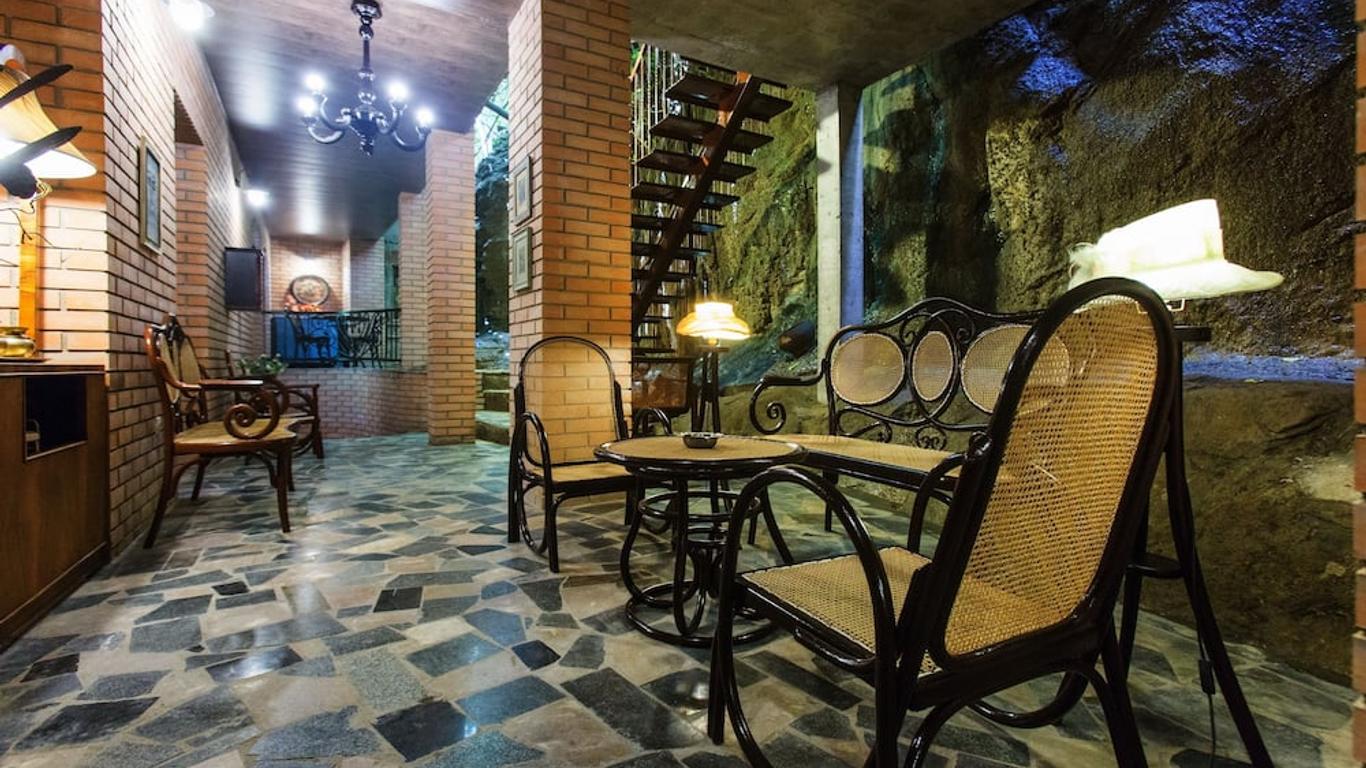 Bloom Boutique Hotel
