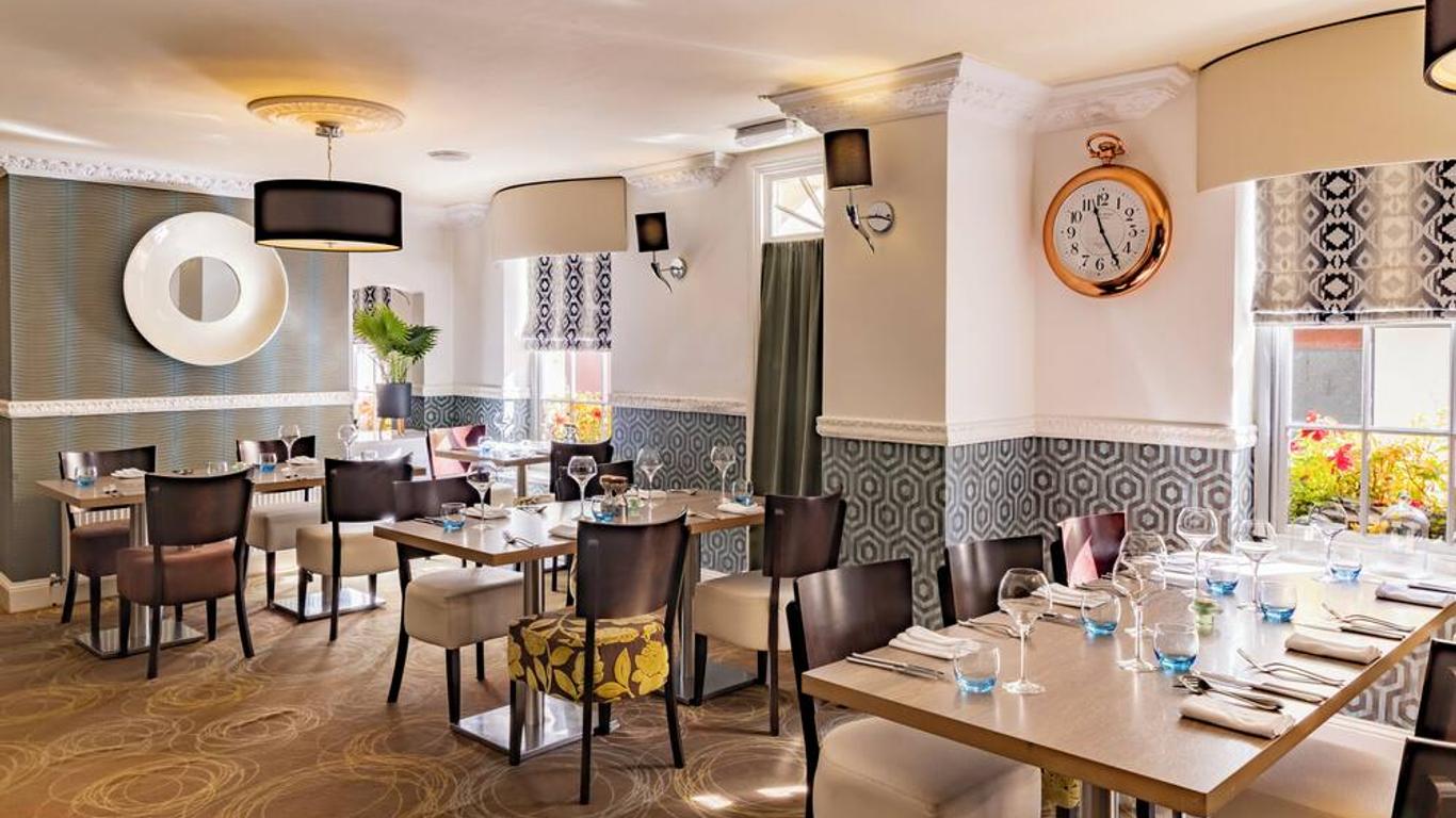 Georgian House Hotel