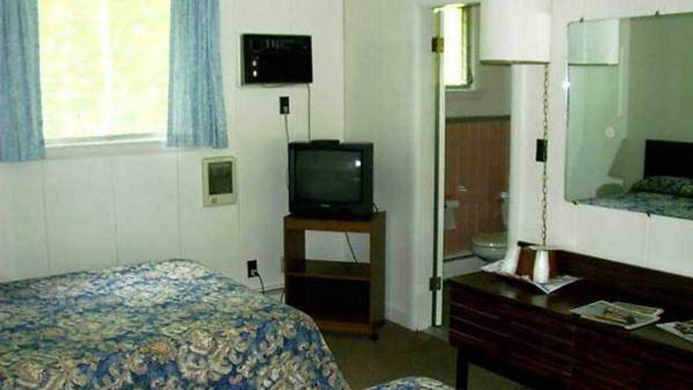 White Oak Motel & Cottages