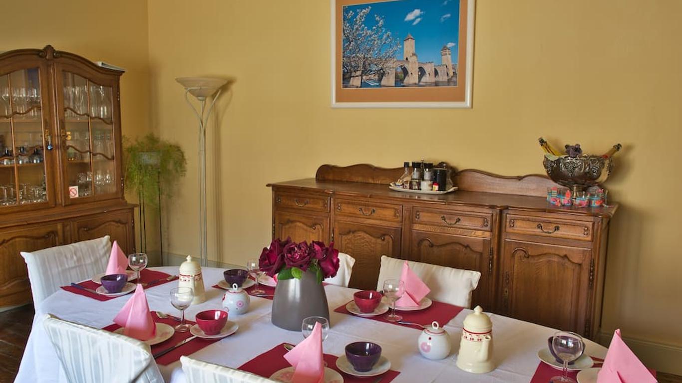 Maison d'Hotes Orlaya
