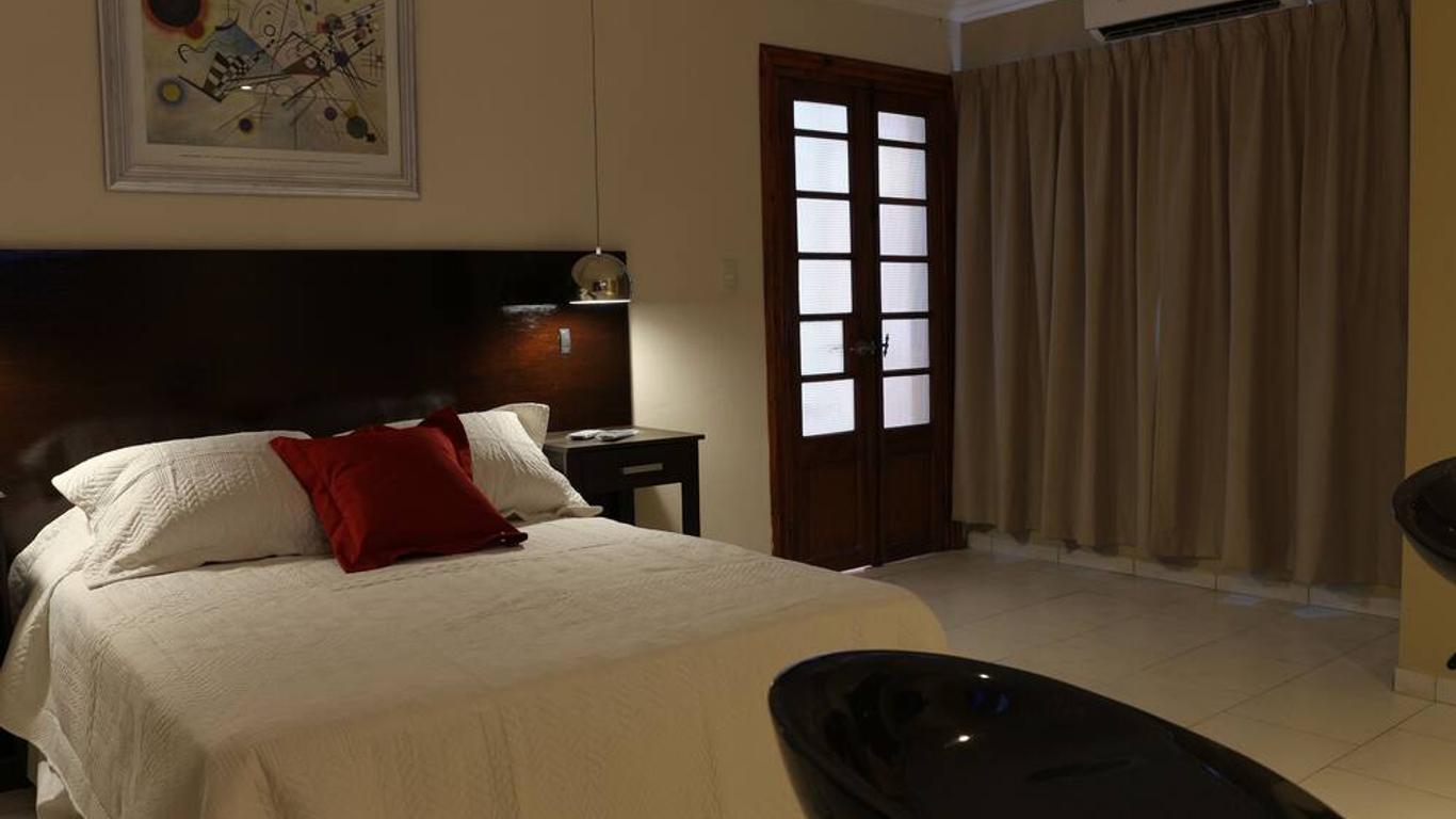 Eclat Suites Hotel Boutique