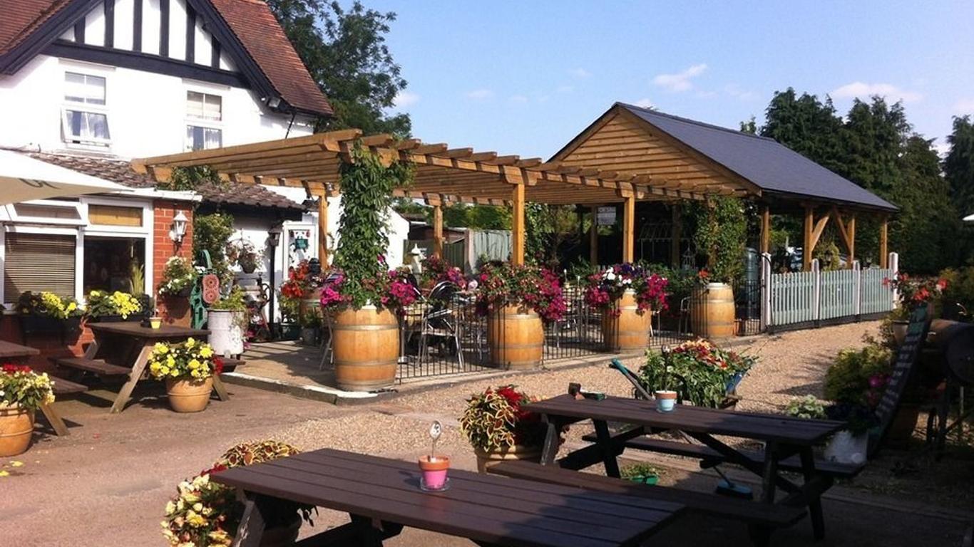 The White Horse Crostwick