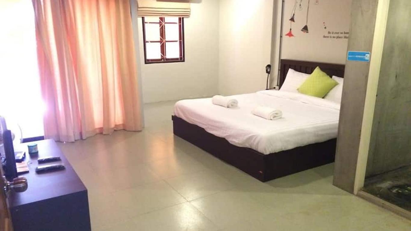 K2 Backpacker Hostel