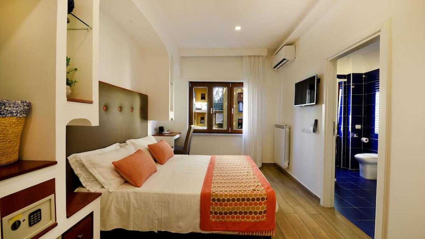Sorrento Rooms
