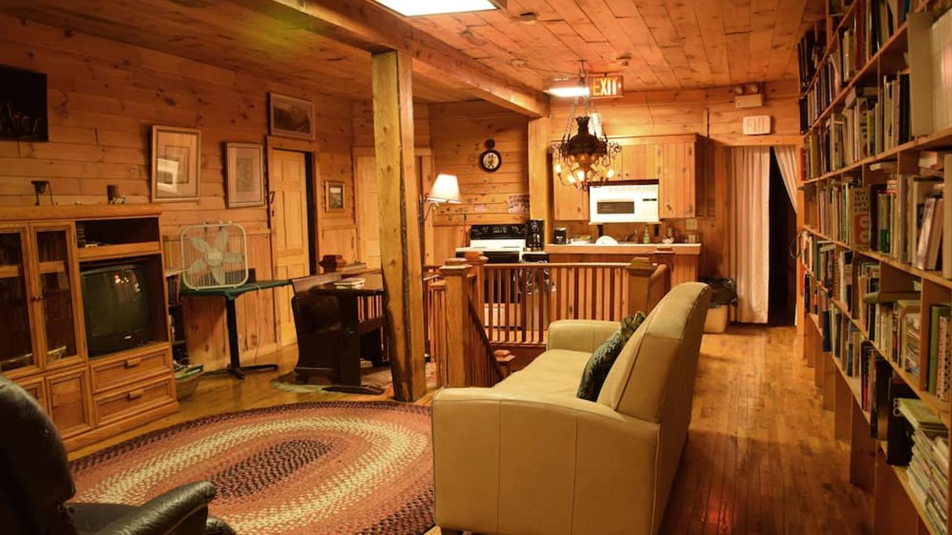 The Lake House Lodge