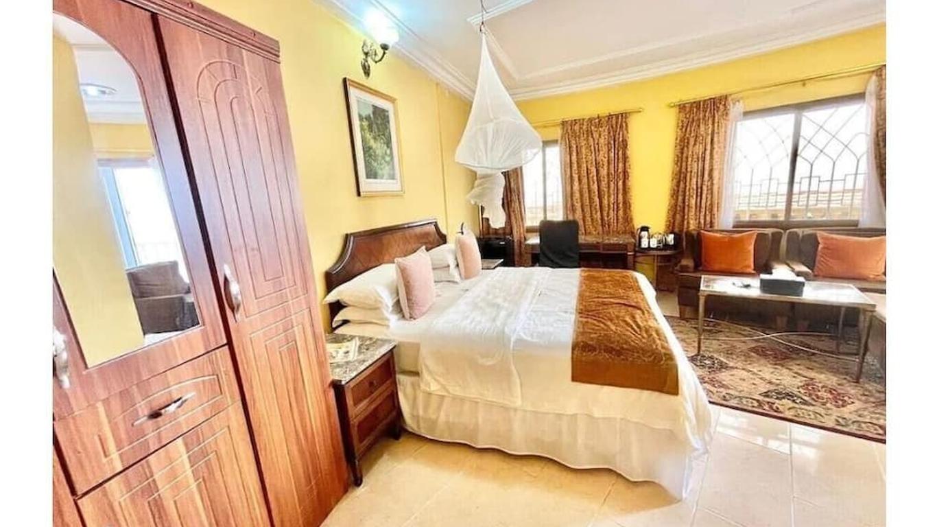 Seaside Suites And Hotel