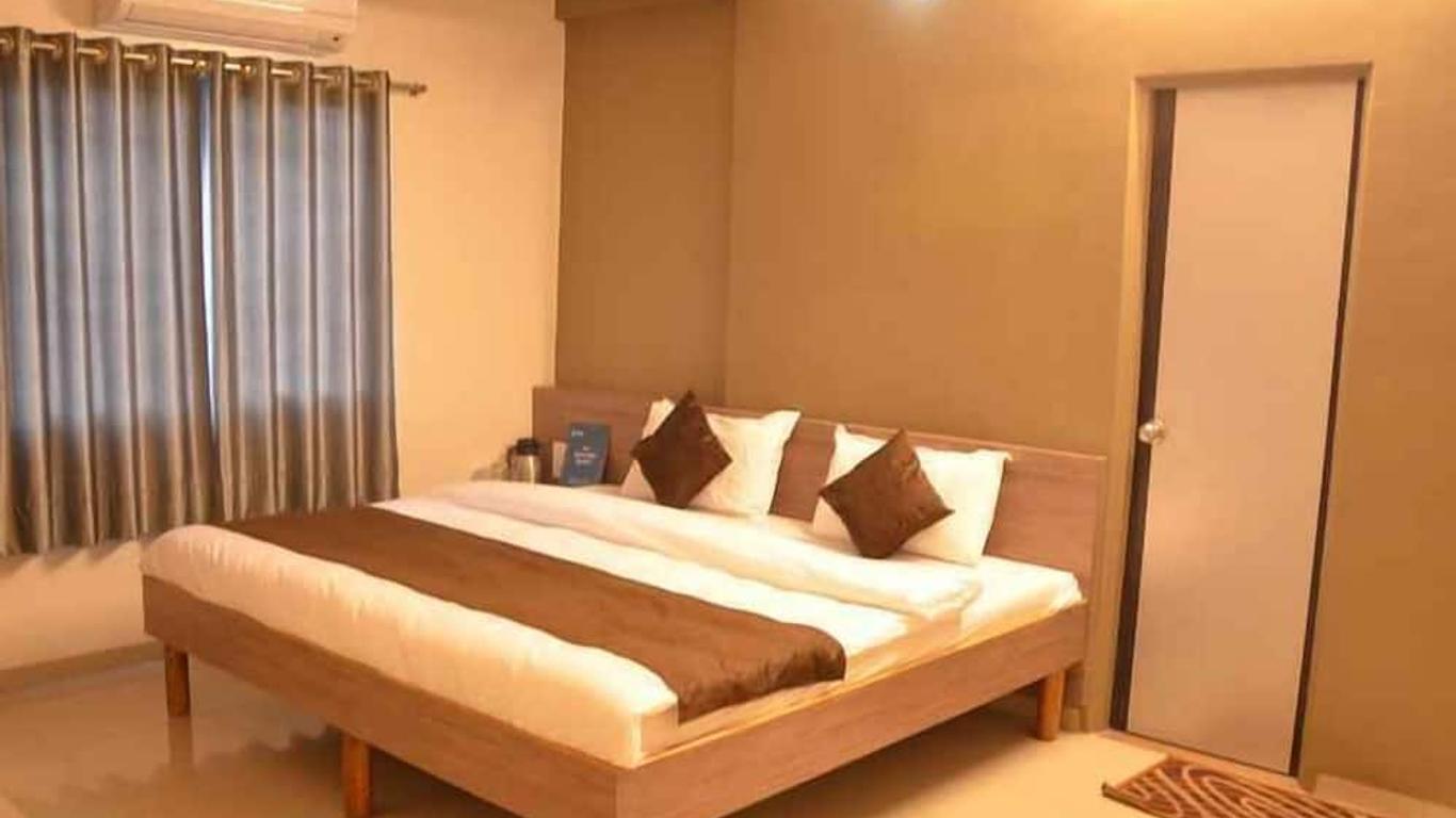Oyo 9920 Hotel Aurangabad Regency
