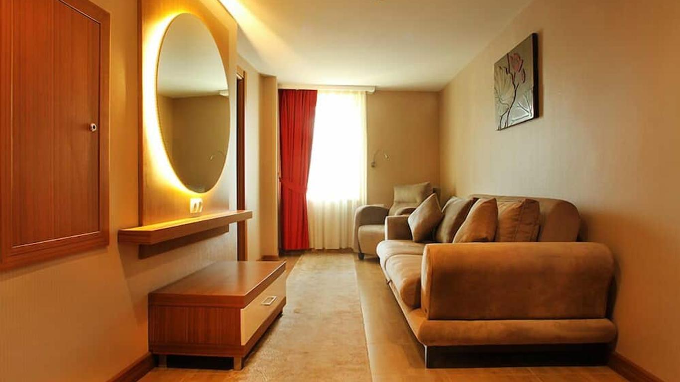 Green Suada Hotel