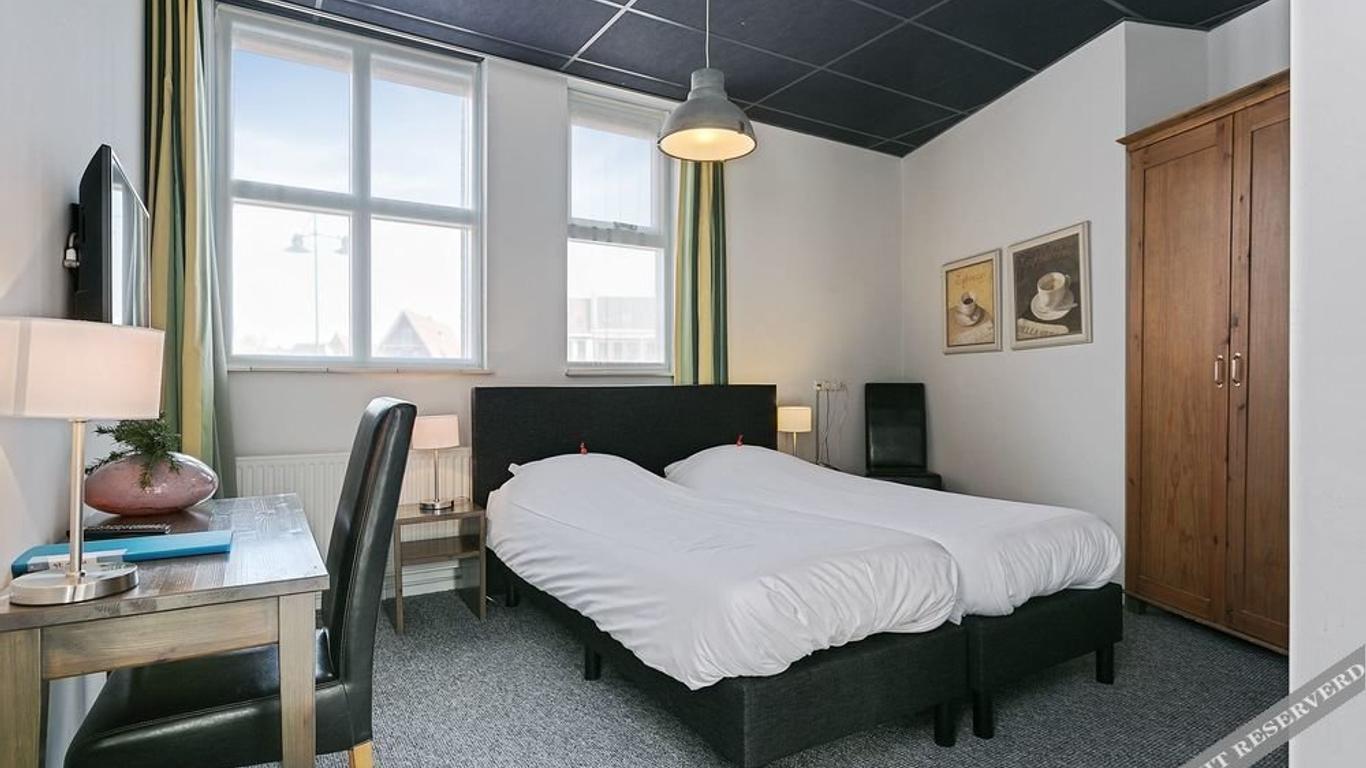 Hotel Dockum