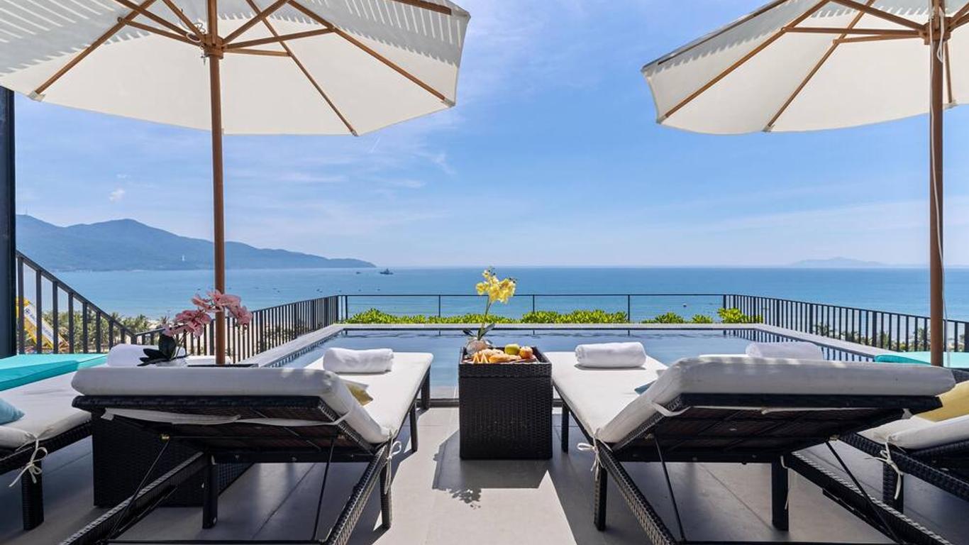 Jbay Beachfront Boutique Hotel
