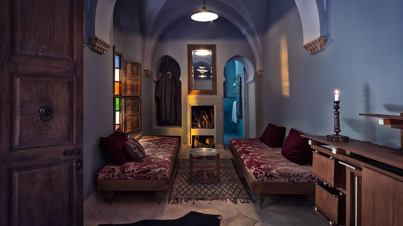 Riad Kbour & Chou