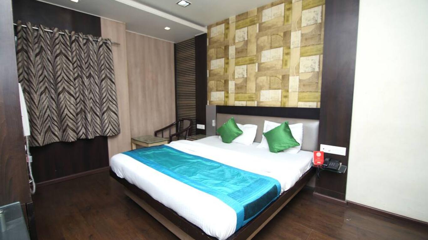 OYO 9095 Hotel Kanishka