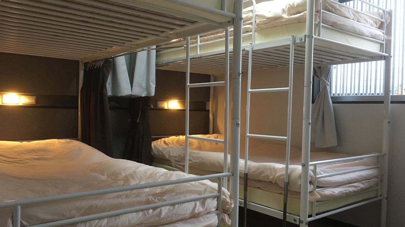 Keimei Guest House