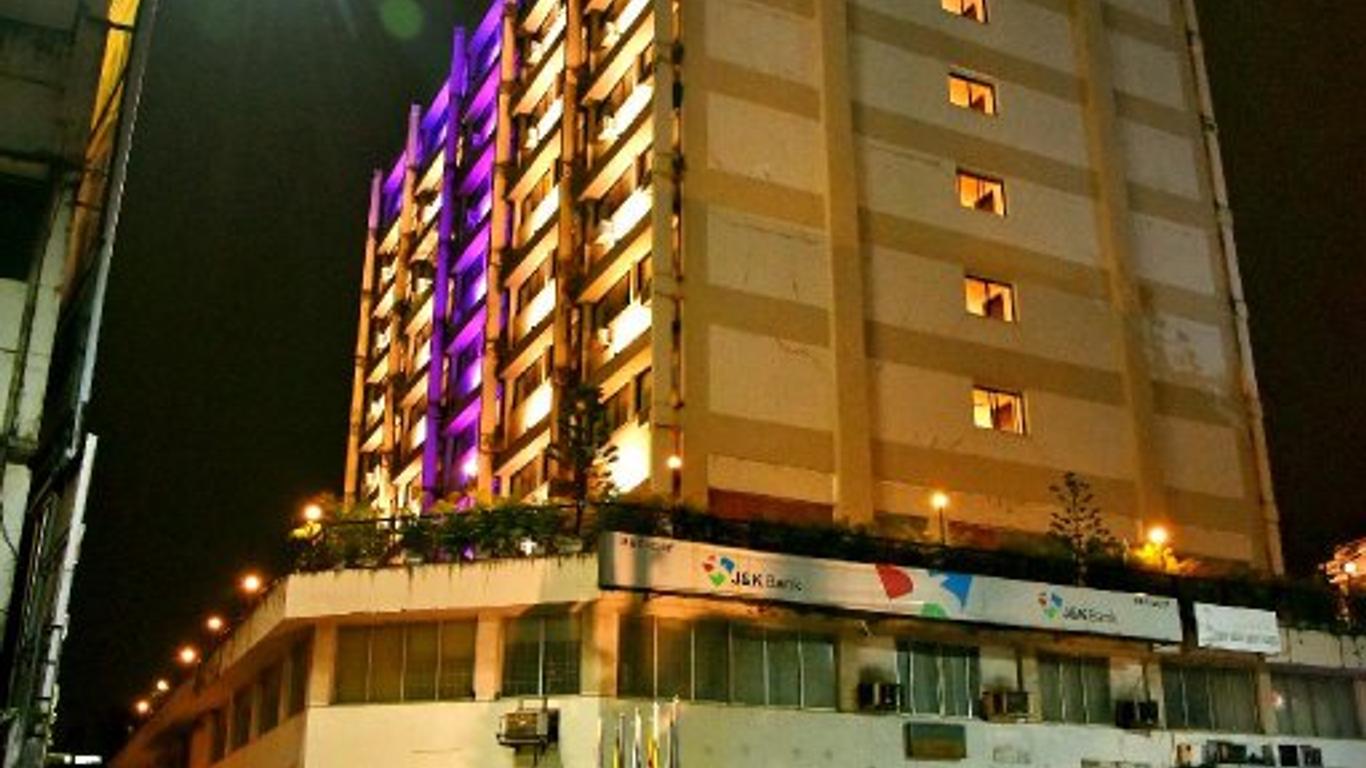 Hotel Poonja International