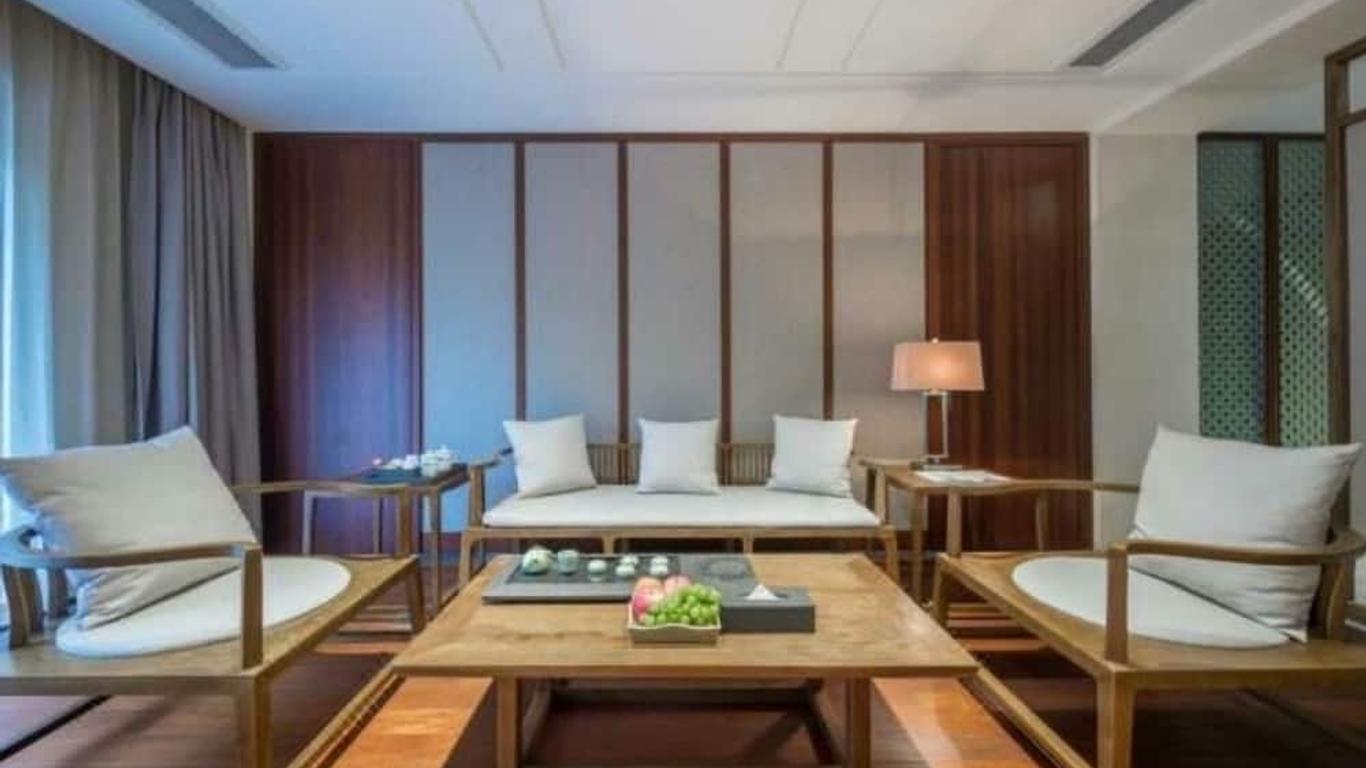 Floral Hotel ·Hefu Hotel (Hangzhou West Lake)