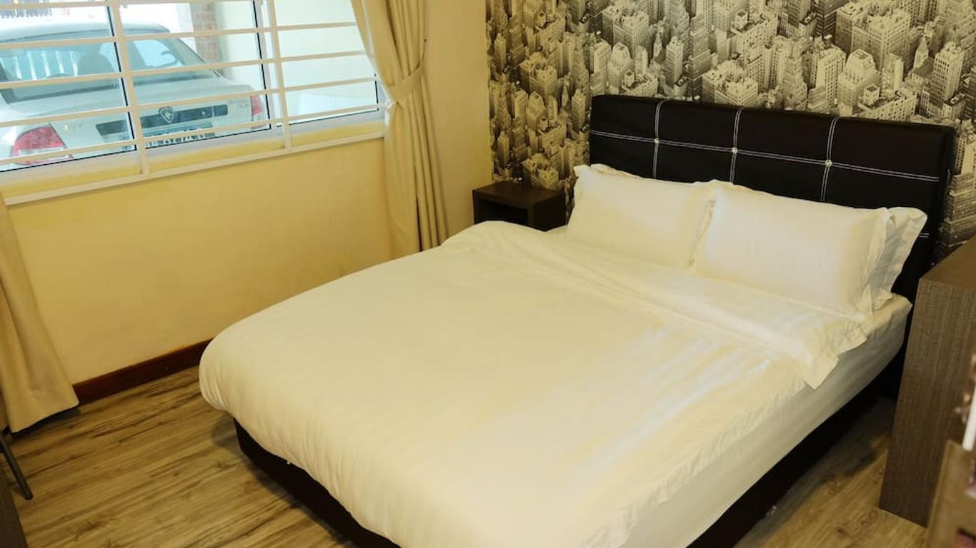 Natol Homestay - Paris Bdc