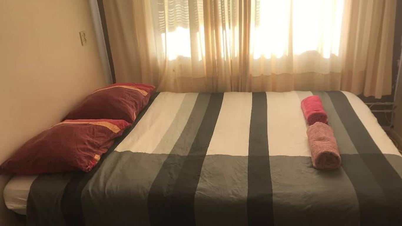 Amsterdam Budget Guesthouse