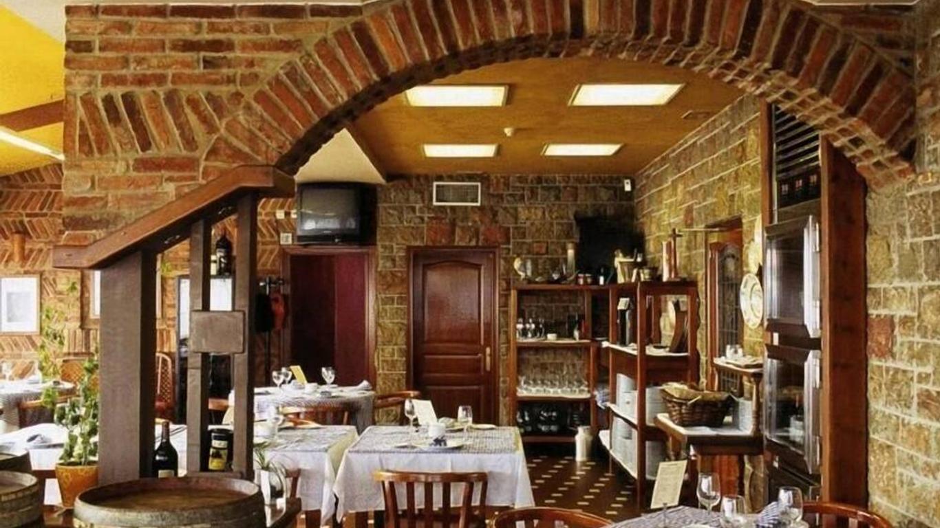 Hotel Villa De Nava