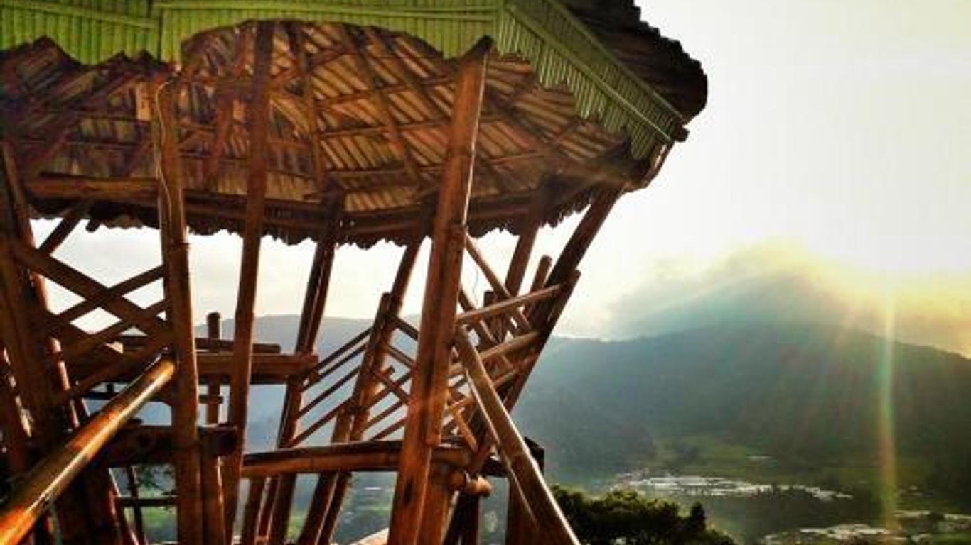 Dreamland Eco Hostel