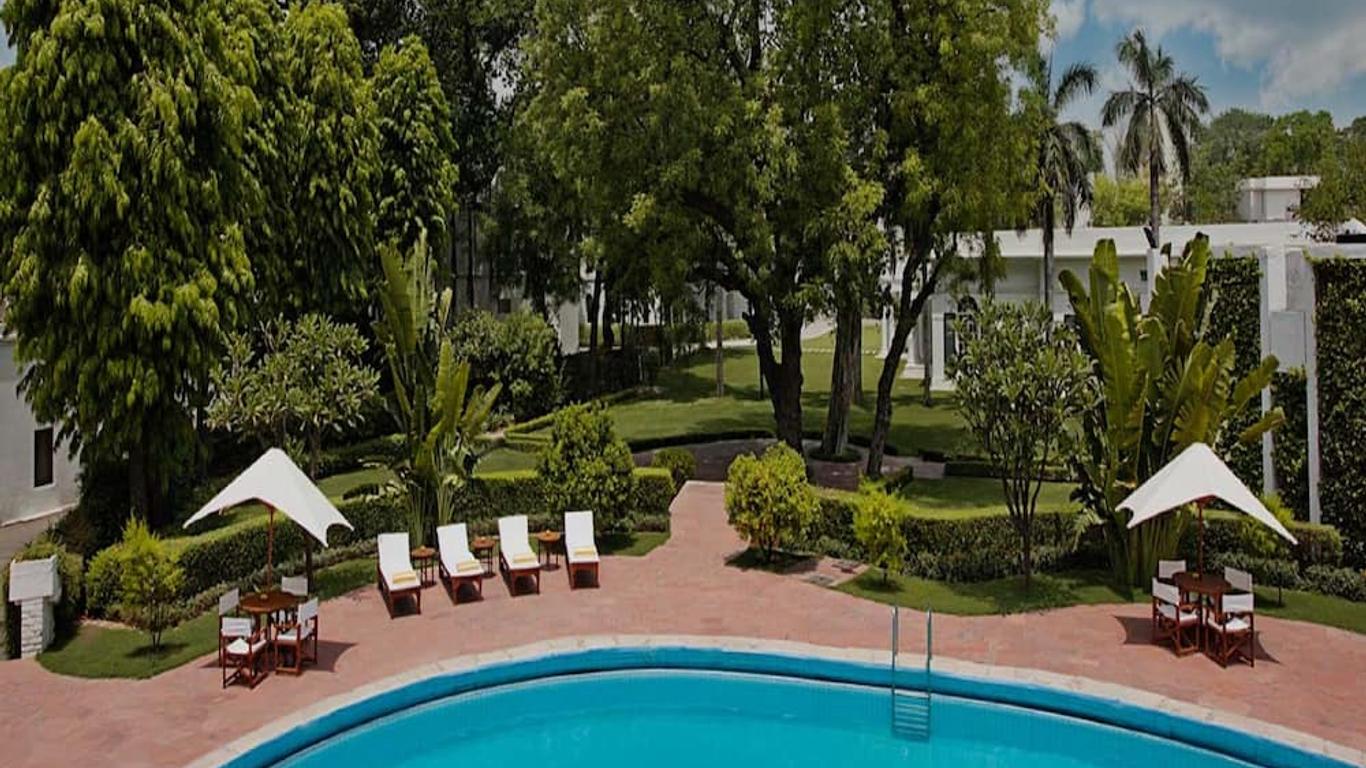 Modipur Hotel
