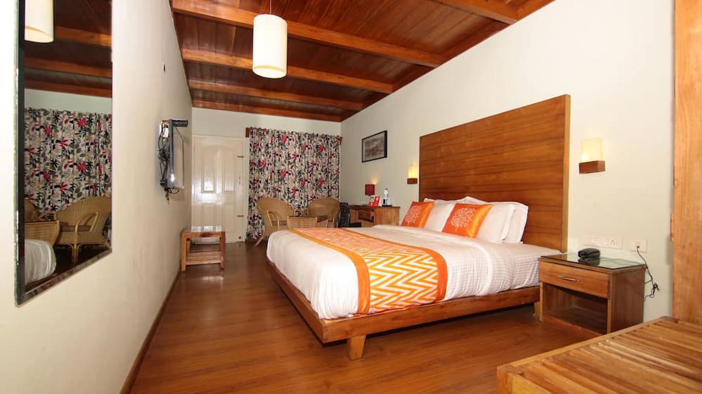 OYO 2158 Hotel Sn