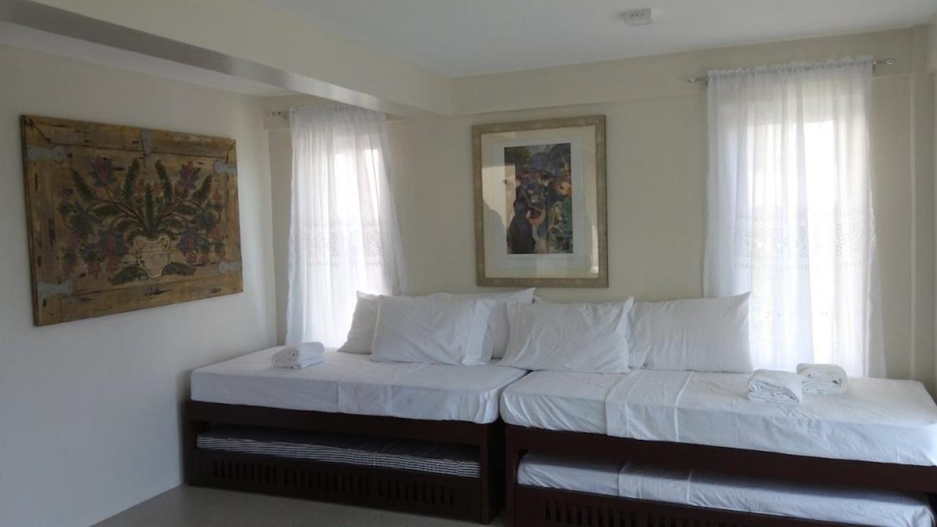 The Duyan House at Sinagtala Resort