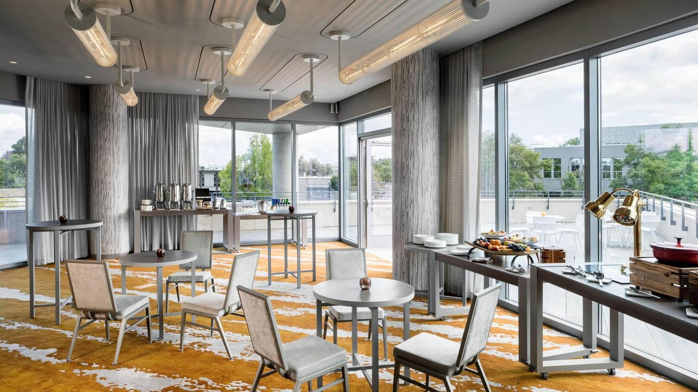 Hotel Nia Autograph Collection