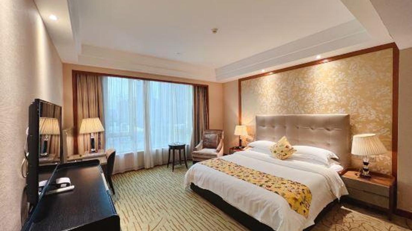 Sky Line Hotel