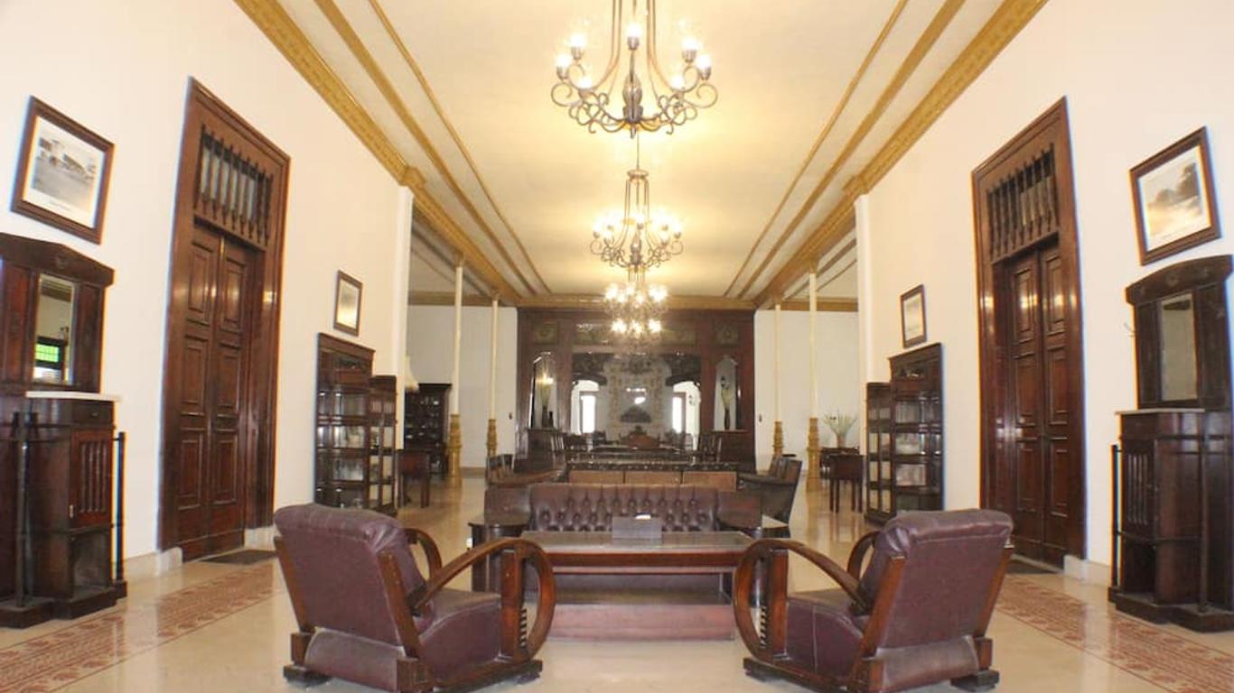 Daroessalam Syariah Heritage Hotel