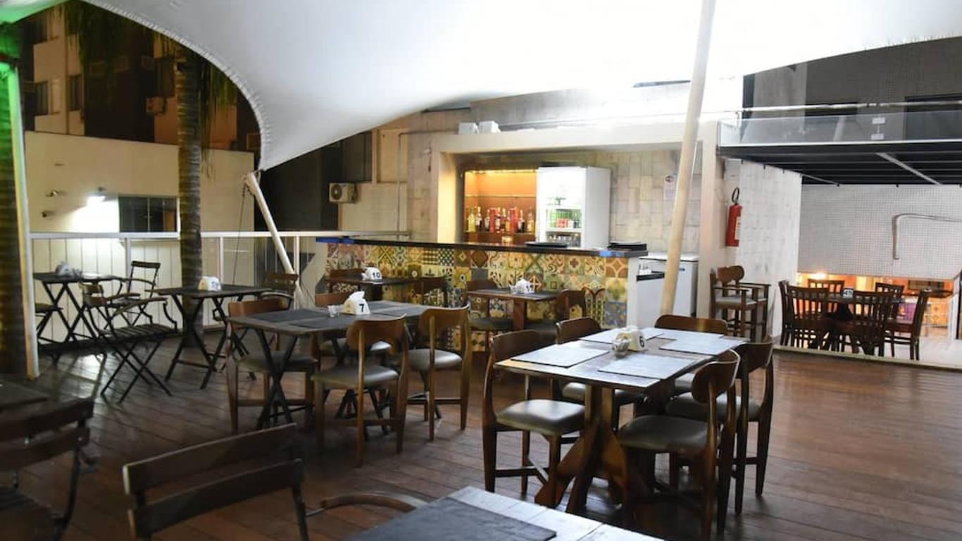 Bevile Hotel