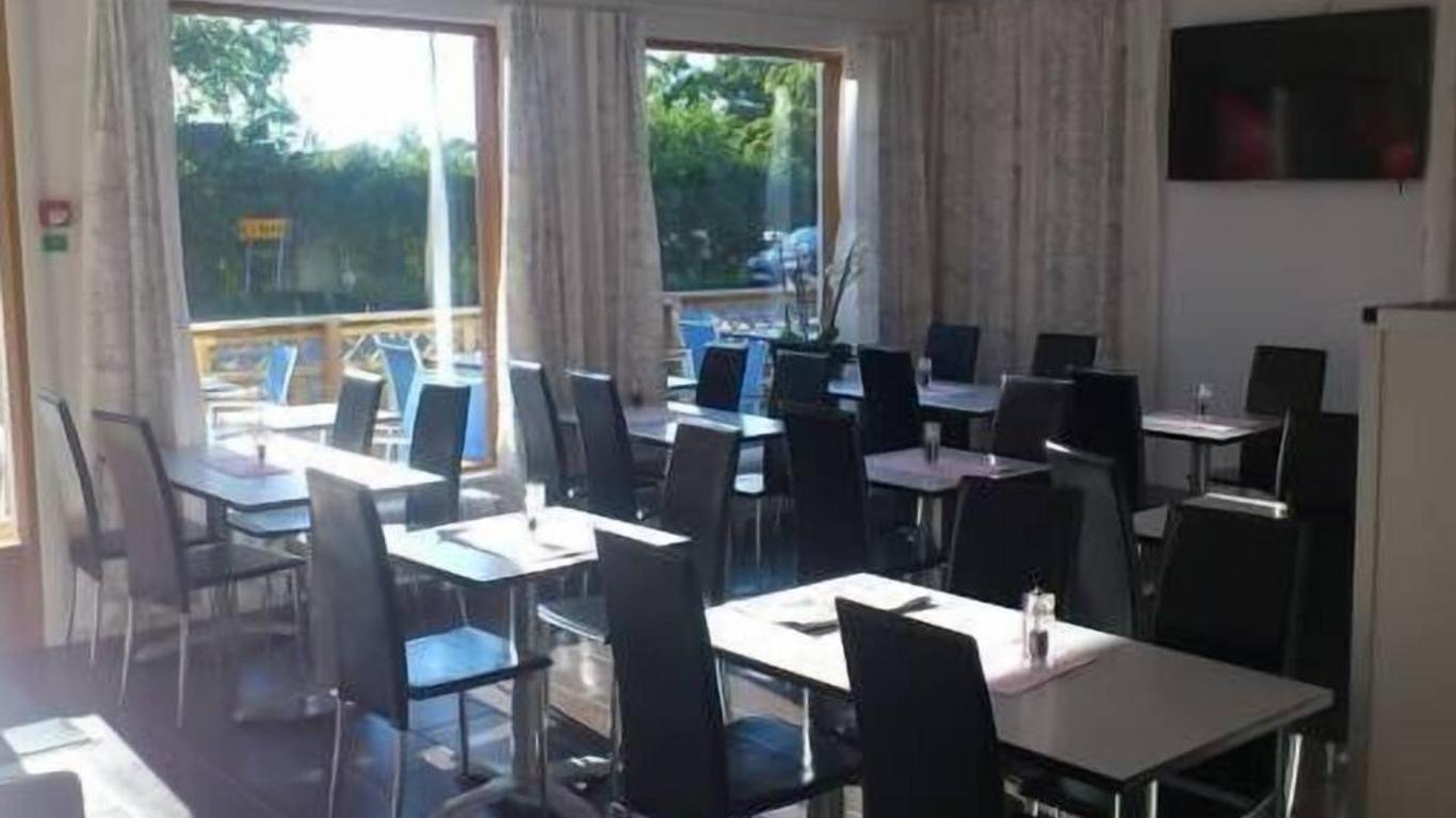 Gamla Järnhandeln - Norrskedika Hotell