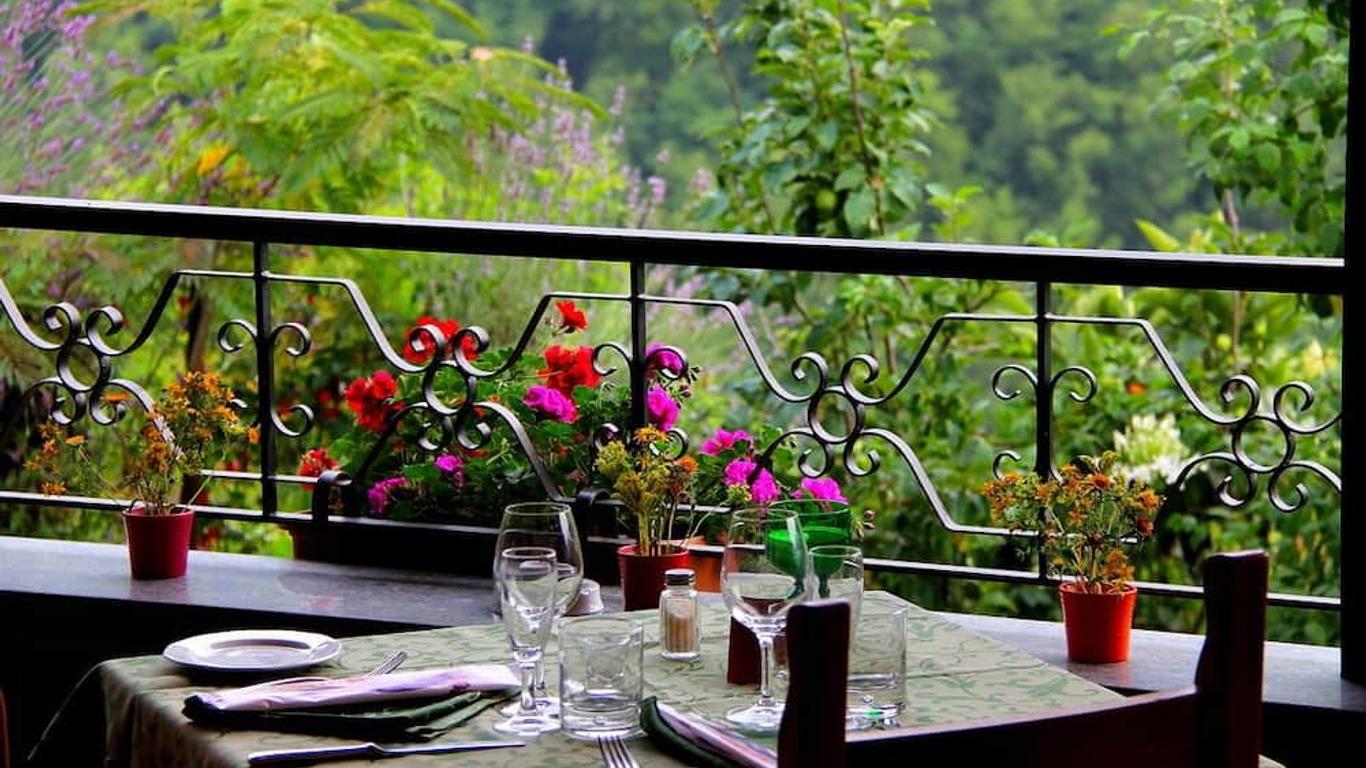 La Favorita Apricale B&B & Ristorante