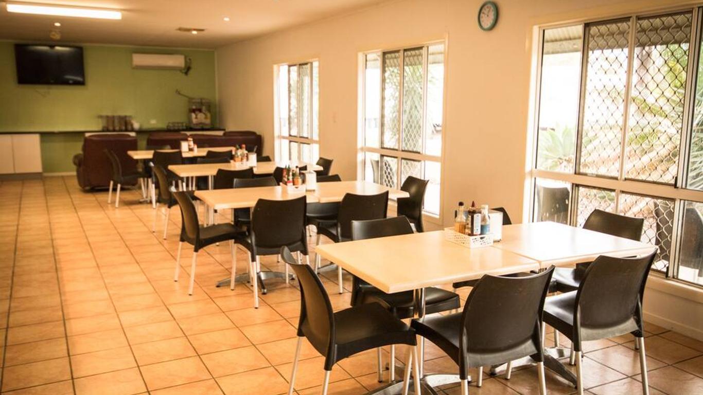 Aaok Jandowae Accommodation Park