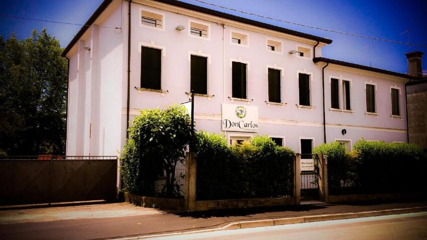Don Carlos Bed & Breakfast