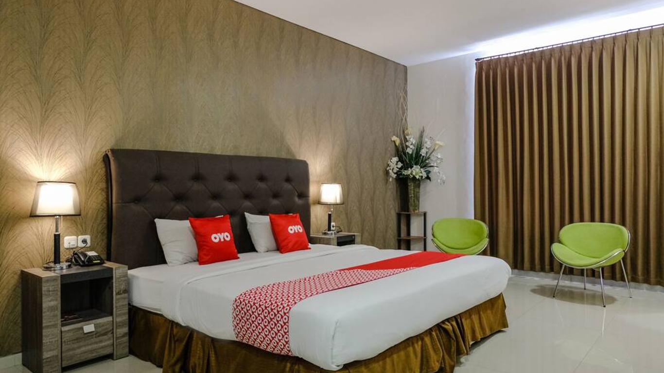 Townhouse Oak Series Style Hotel Cempaka Hill