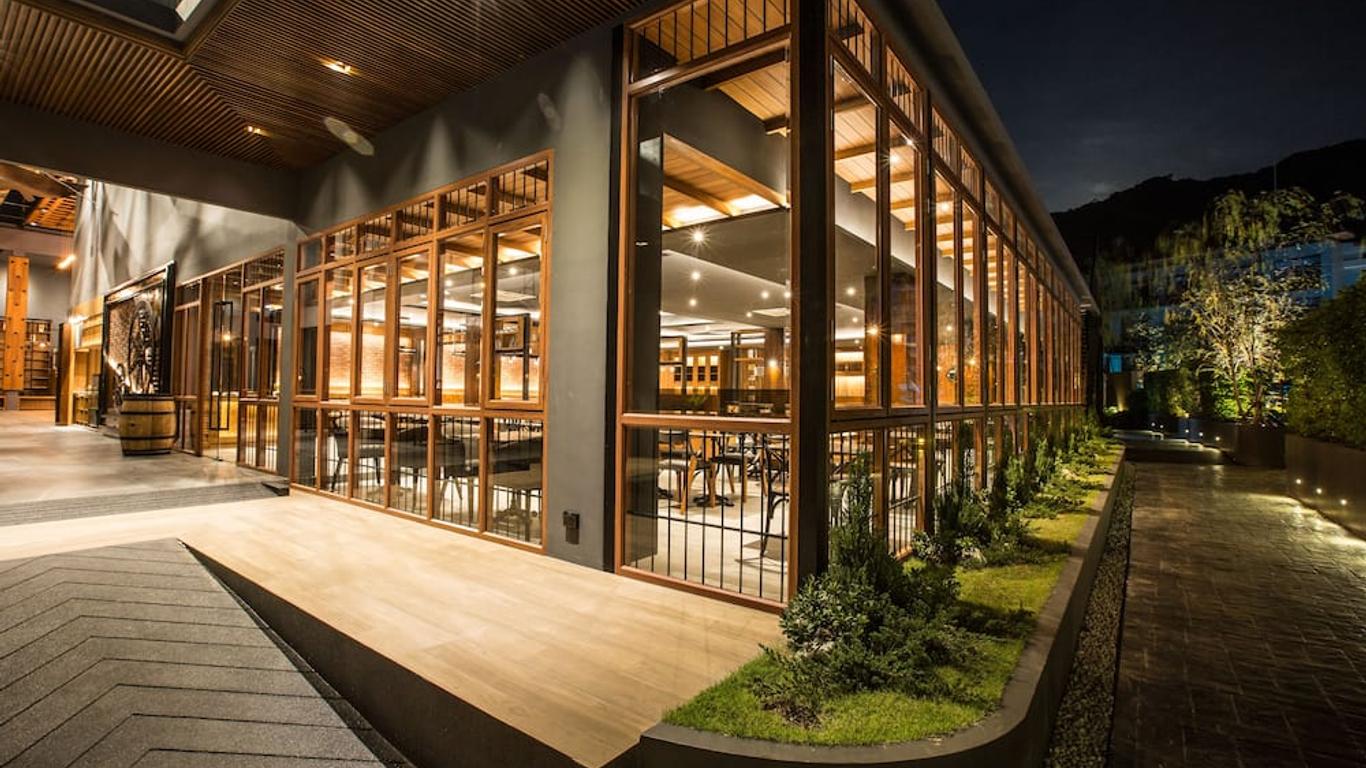 Aurico Kata Resort & Spa (SHA Plus+)