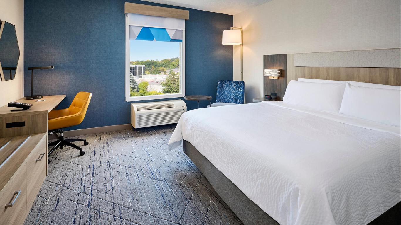Holiday Inn Express & Suites Kitchener Southeast