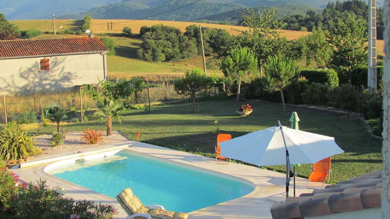 Les Hirondelles