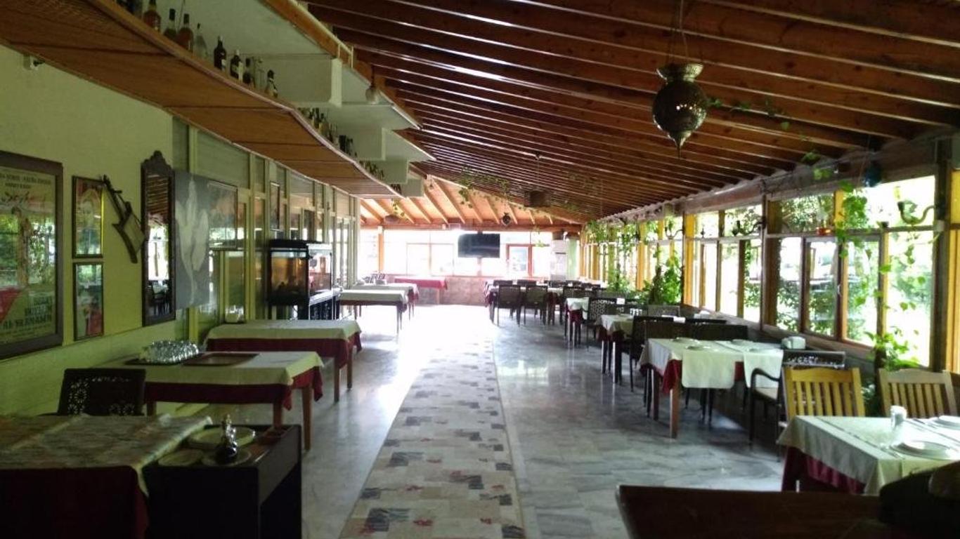 Deniz Kizi Hotel