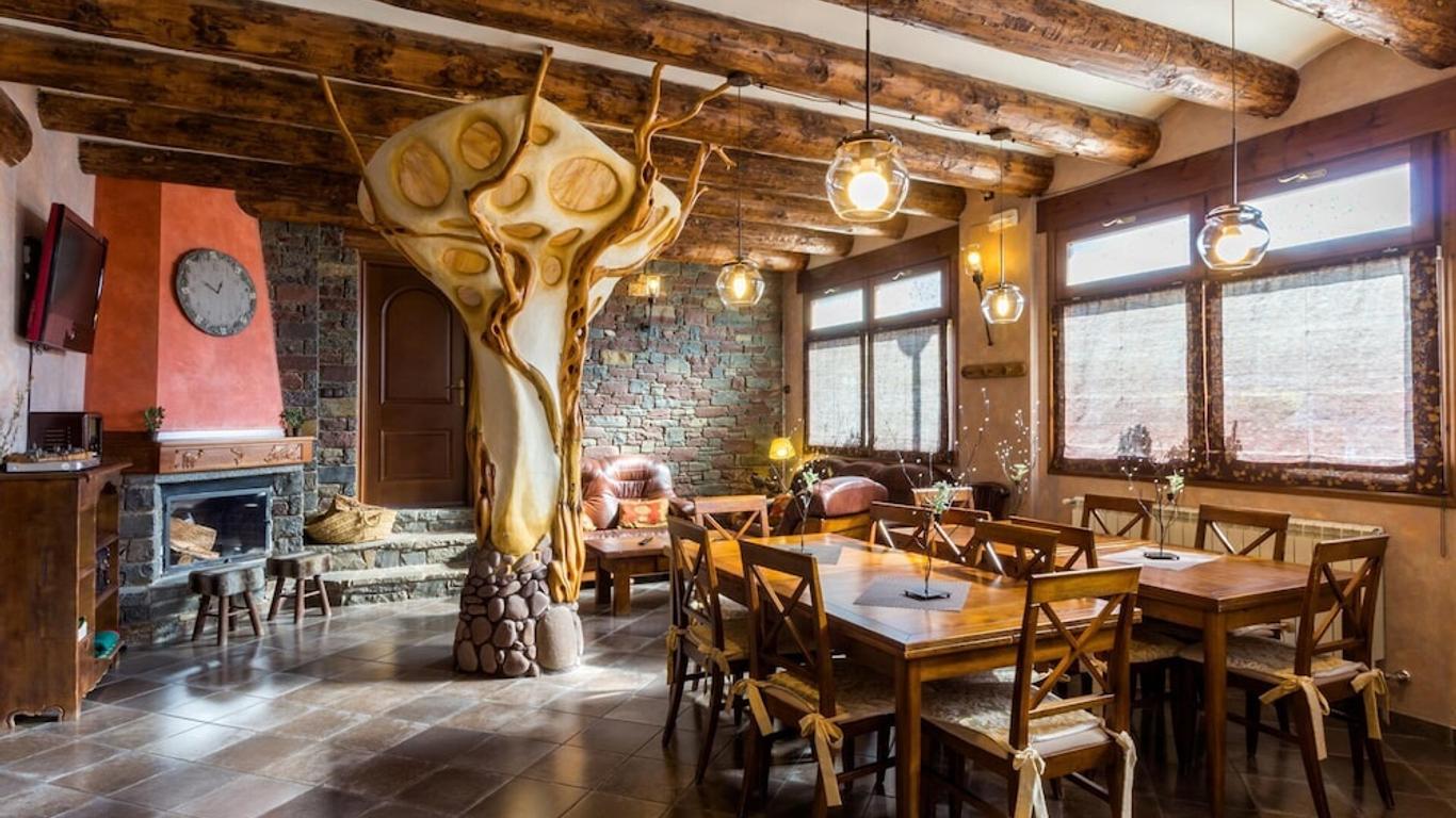 Hotel Flor De Neu
